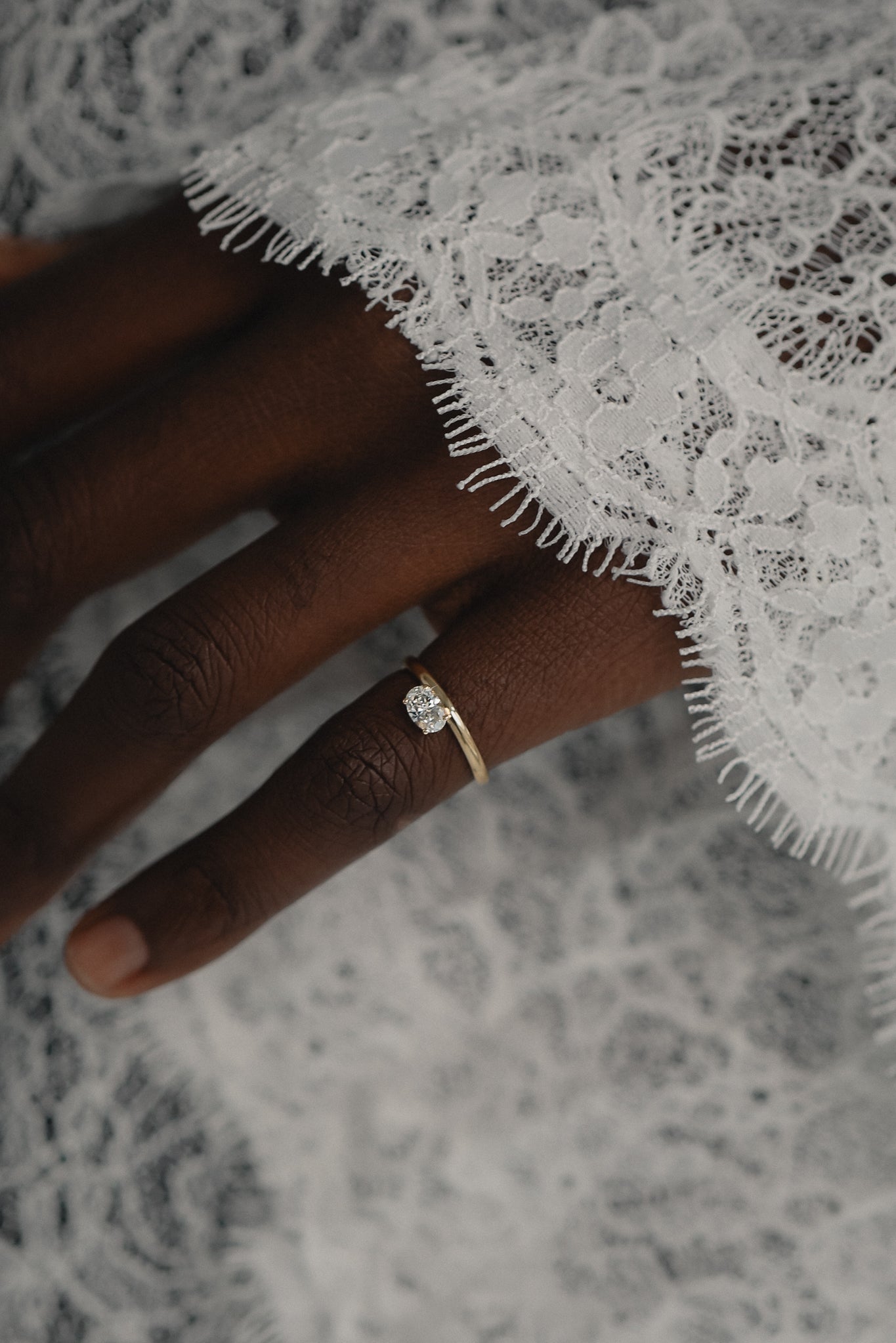 Oval lillfingerring