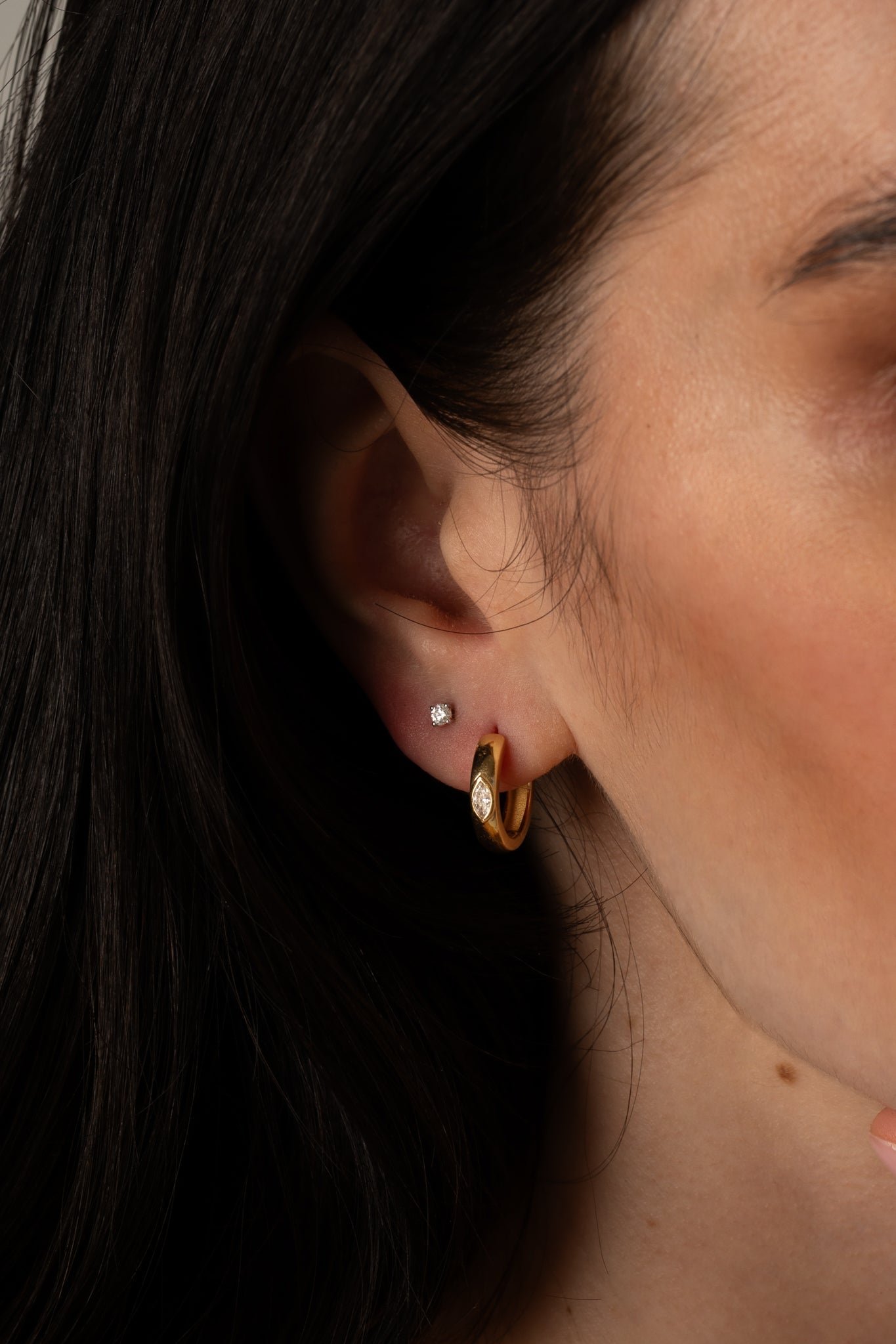 Round Studs Örhängen (0.10tcw)