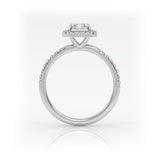 Radiant Solitärring med sidostenar och halo